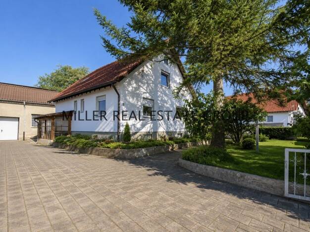 Einfamilienhaus zum Kauf 319.000 € 6 Zimmer 139,8 m² 1.076 m² Grundstück Treidelheim Rennertshofen 86643