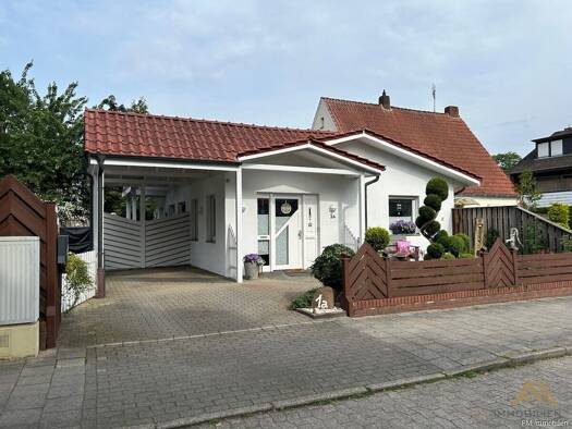 Einfamilienhaus zur Miete 1.350 € 3 Zimmer 97 m² 424 m² Grundstück Emstekerfeld Cloppenburg 49661