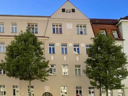 Wohnung zum Kauf 220.000 € 3 Zimmer 86 m² Anger-Crottendorf Ost 04318