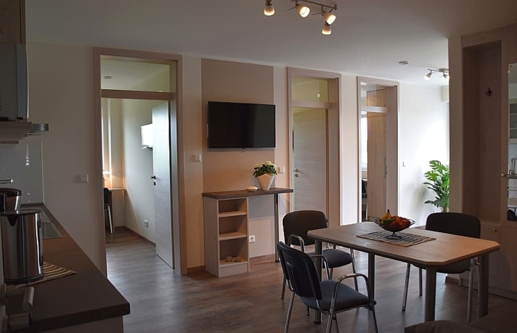 Wohnung zur Miete Wohnen auf Zeit 2.772 € 3 Zimmer 55 m²<br/>Wohnfläche ab sofort<br/>Verfügbarkeit Spiekerooger Straße Kleefeld Edewecht 26188