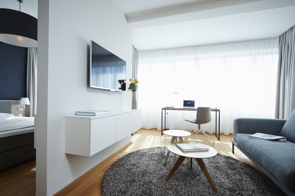 Wohnung zur Miete Wohnen auf Zeit 2.550 € 1 Zimmer 55 m²<br/>Wohnfläche 18.10.2024<br/>Verfügbarkeit Kölner Straße Griesheim Frankfurt am Main 60327