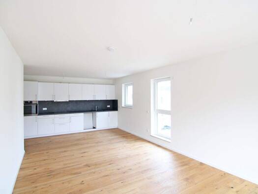 Wohnung zur Miete 1.349 € 3 Zimmer 90 m² 2. Geschoss frei ab sofort Karl-Liebknecht-Straße 151a Zeesen Königs Wusterhausen 15711