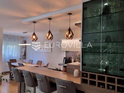 Wohnung zum Kauf 990.000 € 4 Zimmer 141 m² 2. Geschoss Ljudevita Posavskog Kralj Zvonimir