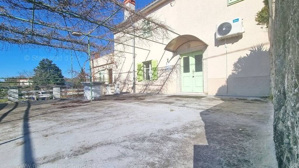 Einfamilienhaus zum Kauf 450.000 € 5 Zimmer 210 m² 400 m² Grundstück Krk 51500