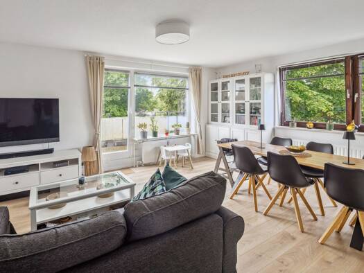 Wohnung zur Miete 1.347 € 3 Zimmer 93 m² Geschoss -1/3 frei ab sofort Grete-Nevermann-Weg 2 Rissen Altona 22559