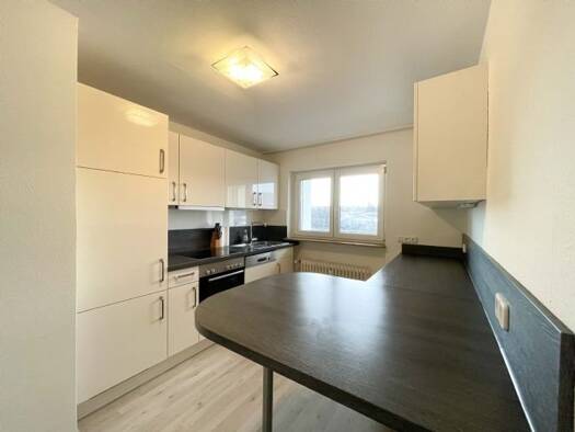 Wohnung zur Miete 1.295 € 3 Zimmer 100 m² Geschoss 6/7 frei ab 01.10.2026 Andreas-Grieser-Straße 77 Heidingsfeld Würzburg 97084