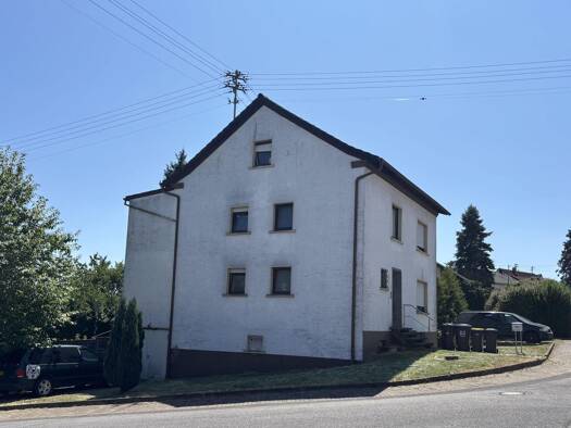 Mehrfamilienhaus zum Kauf provisionsfrei 268.000 € 7 Zimmer 168 m² 865 m² Grundstück Orscholz Mettlach 66693