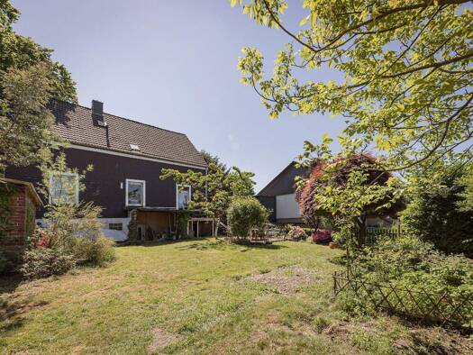 Mehrfamilienhaus zum Kauf 295.000 € 7 Zimmer 173 m² 785 m² Grundstück Silschede Gevelsberg 58285