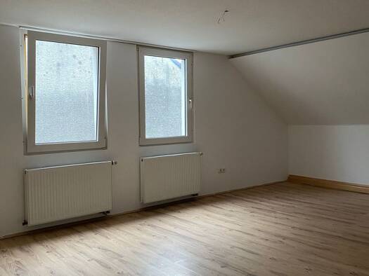 Wohnung zur Miete 480 € 2 Zimmer 79 m² EG Schwelmer Straße 109 Langerfeld Wuppertal 42389