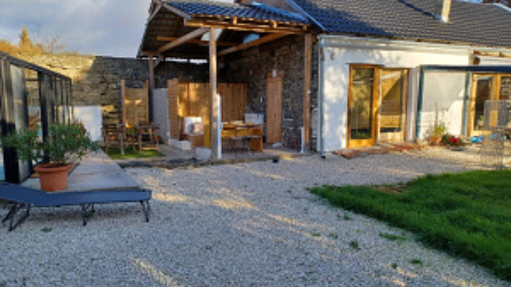 Haus zum Kauf provisionsfrei 250.000 € 199 m² 1.946 m² Grundstück Kapolcs