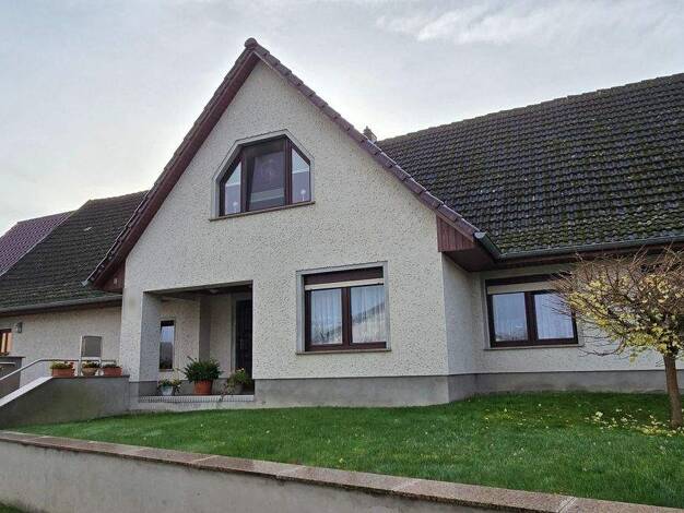 Einfamilienhaus zum Kauf 195.000 € 6 Zimmer 178 m² 795 m² Grundstück Bartow 17089