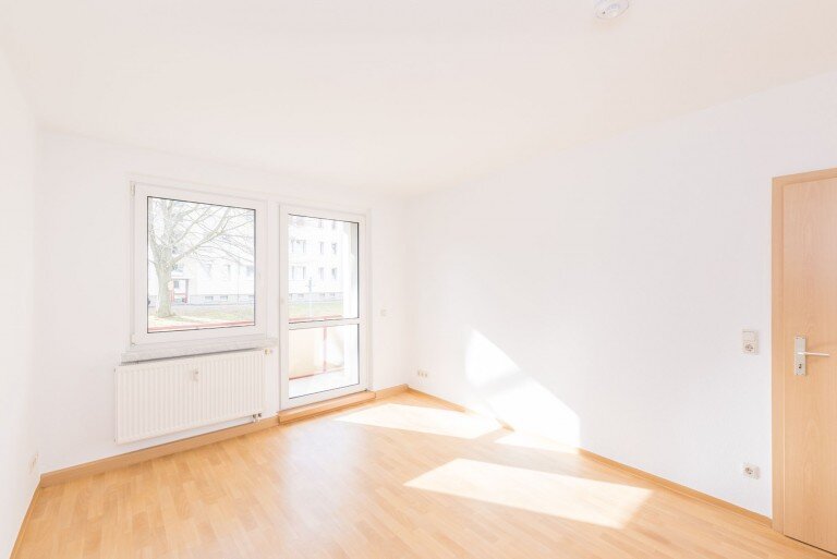 Wohnung zur Miete 276 € 2 Zimmer 41,5 m²<br/>Wohnfläche EG<br/>Geschoss Wartburgstr. 31c Bernsdorf 424 Chemnitz 09126