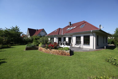 Einfamilienhaus zum Kauf 585.000 € 5 Zimmer 206 m² 809 m² Grundstück Gifhorn Gifhorn 38518