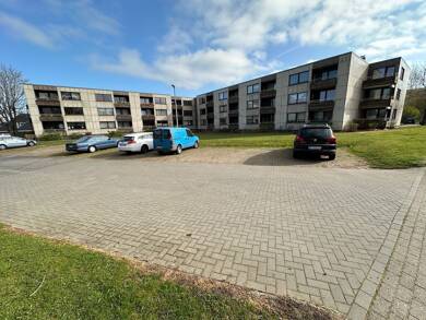 Wohnung zum Kauf als Kapitalanlage geeignet 109.000 € 2 Zimmer 57 m² Kreuzer Straße 14 West Husum 25813