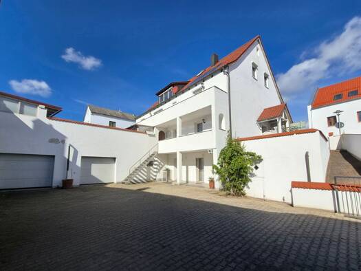 Mehrfamilienhaus zum Kauf 499.000 € 8 Zimmer 220 m² 530 m² Grundstück frei ab sofort Rohr Rohr i.NB 93352