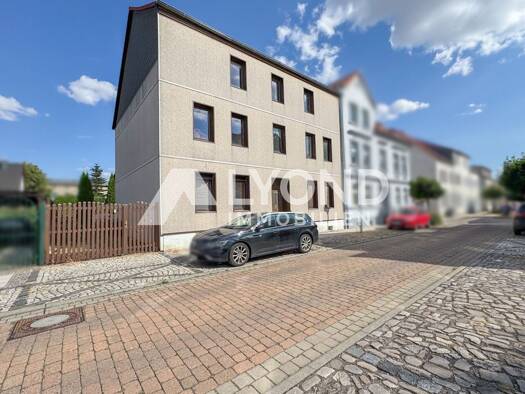 Mehrfamilienhaus zum Kauf 65.000 € 9 Zimmer 281 m² 345 m² Grundstück Staßfurt Staßfurt 39418