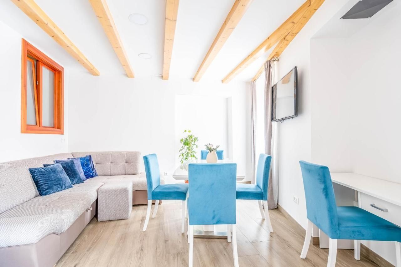 Wohnung zum Kauf 395.000 € 3 Zimmer 55 m²<br/>Wohnfläche 1.<br/>Geschoss Rovinj center