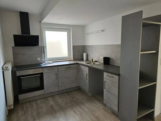 Wohnung zur Miete 690 € 3 Zimmer 95 m² Geschoss EG/4 frei ab sofort Weiden Weiden in der Oberpfalz 92637