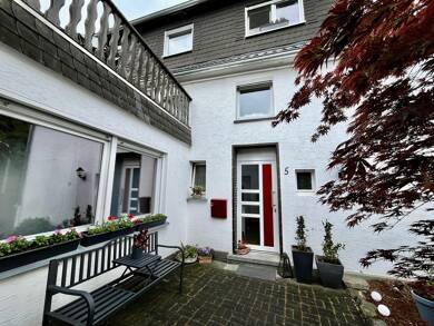 Mehrfamilienhaus zum Kauf 329.000 € 10 Zimmer 222 m² 660 m² Grundstück Grevenstein Meschede 59872