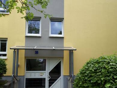 Wohnung zur Miete nur mit Wohnberechtigungsschein 500 € 2 Zimmer 62,9 m² 2. Geschoss frei ab 15.10.2025 Lindenbrunnenweg 35 Hochfeld-Steinberg Schweinfurt 97422