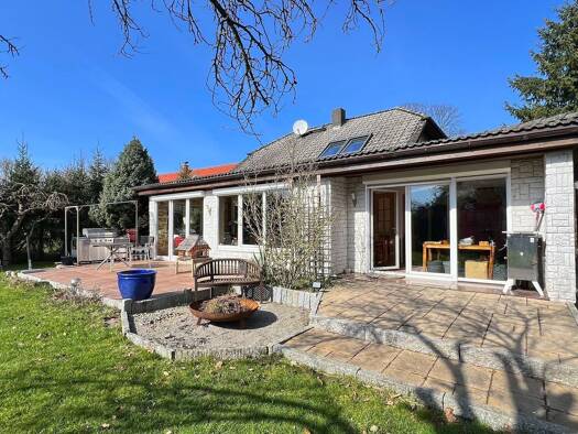 Einfamilienhaus zum Kauf 420.000 € 6 Zimmer 200 m² 1.390 m² Grundstück Wodenhof Grambow 19071