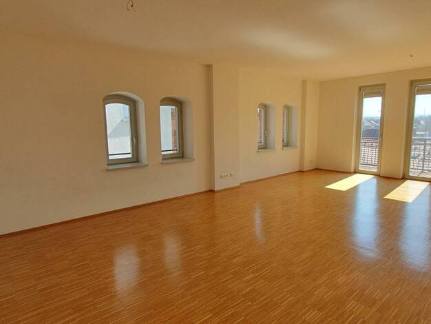 Wohnung zur Miete 1.511 € 3 Zimmer 120 m² 3. Geschoss frei ab 01.09.2026 Kreuz Roter Hügel Bayreuth 95445