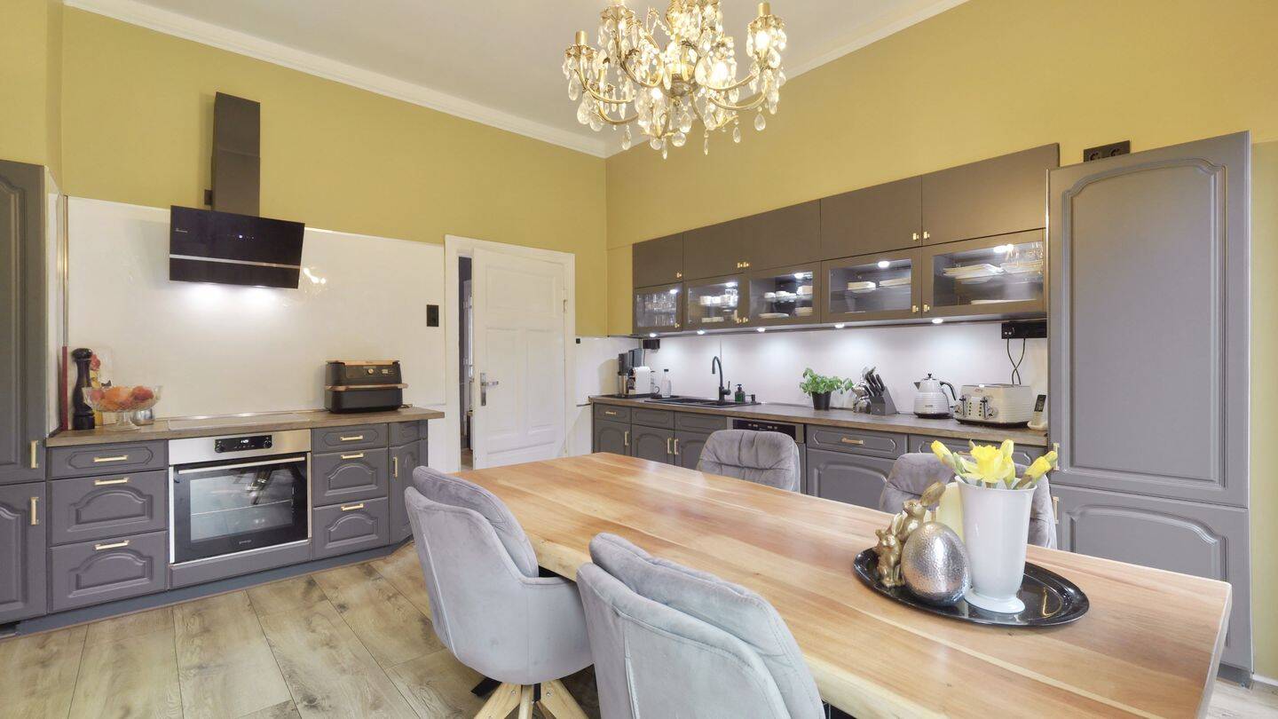 Immobilie in Marlow - Vielseitig nutzbarer Dreiseitenhof mit Generationshaus, Einliegerwohnung und Nebengelass in Marlow! - Bild 4