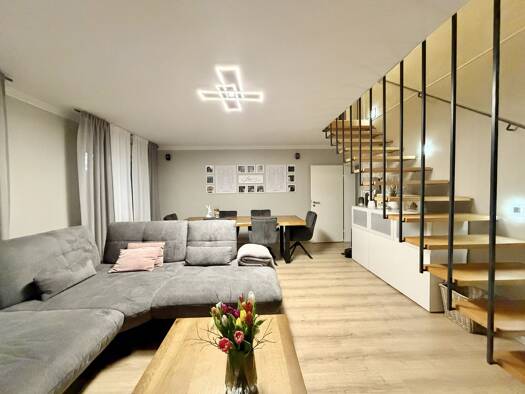 Reihenmittelhaus zum Kauf provisionsfrei 510.000 € 5 Zimmer 146 m² 233 m² Grundstück frei ab sofort Klein-Auheim Hanau 63456