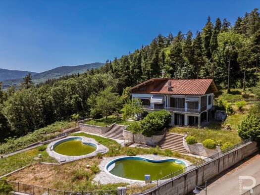 Villa zum Kauf 1.200.000 € 10 Zimmer 600 m² 3.000 m² Grundstück frei ab sofort Calenzano 55041