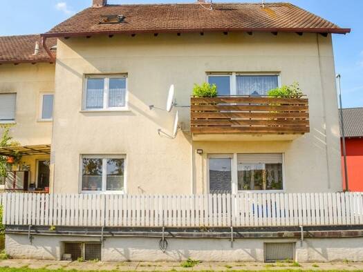 Wohnung zur Miete 1.400 € 5 Zimmer 130 m² frei ab 01.11.2026 Höchstadt Höchstadt a.d.Aisch 91315
