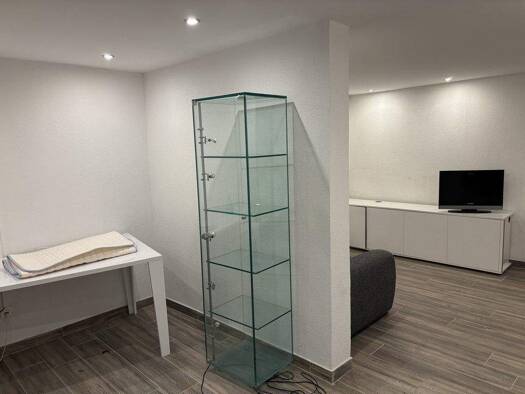 Bürofläche zur Miete 600 € 90 m² Bürofläche Hassels Düsseldorf 40599