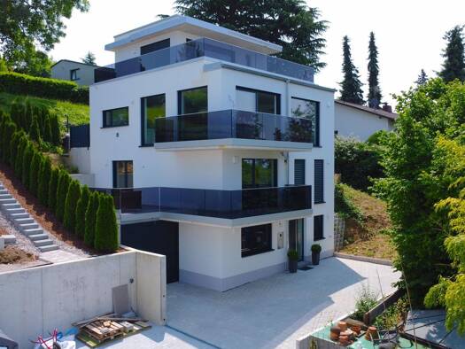 Einfamilienhaus zum Kauf 1.490.000 € 6,5 Zimmer 210 m² 463 m² Grundstück Lörrach 79540