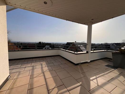 Penthouse zur Miete 1.090 € 3 Zimmer 132 m² Geschoss 2/3 frei ab sofort Gerberaweg 10 Rinteln 31737