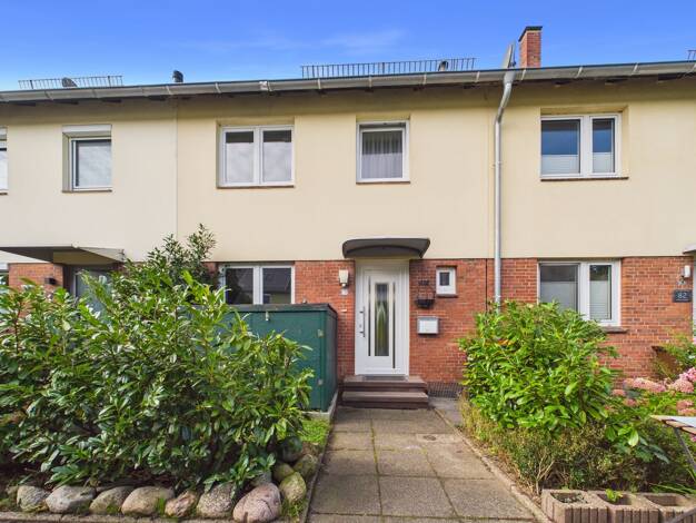 Reihenmittelhaus zum Kauf 295.000 € 6 Zimmer 110 m² 168 m² Grundstück Wahlstedt 23812
