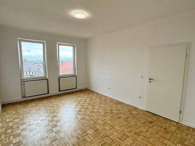 Wohnung zur Miete 1.350 € 3 Zimmer 80 m² 3. Geschoss frei ab 01.11.2026 Ost Ost 70184