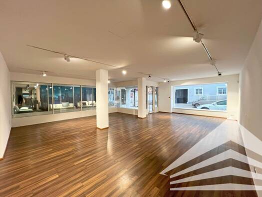 Laden zur Miete 3.450 € 299,7 m² Verkaufsfläche Bürgerstrasse 26 - 28 Linz Linz 4020