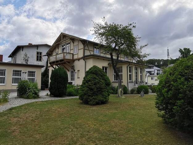 Mehrfamilienhaus zum Kauf provisionsfrei als Kapitalanlage geeignet 1.380.000 € 323,7 m² 1.203 m² Grundstück Strandstraße 4 Ostseebad Heringsdorf Heringsdorf 17424