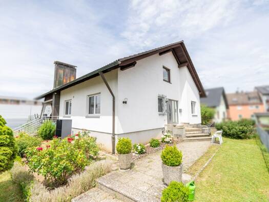 Bungalow zum Kauf 699.000 € 5 Zimmer 130 m² 1.070 m² Grundstück Breitengüßbach Breitengüßbach 96149