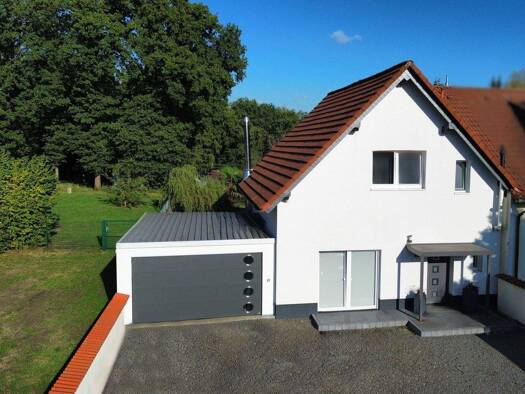 Doppelhaushälfte zum Kauf 410.000 € 4,5 Zimmer 116 m² 650 m² Grundstück Hündekausen Much 53804