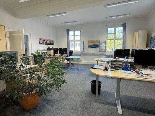 Bürofläche zur Miete provisionsfrei 2.400 € 7 Zimmer 180 m² Bürofläche Innenstadt Erlangen 91054