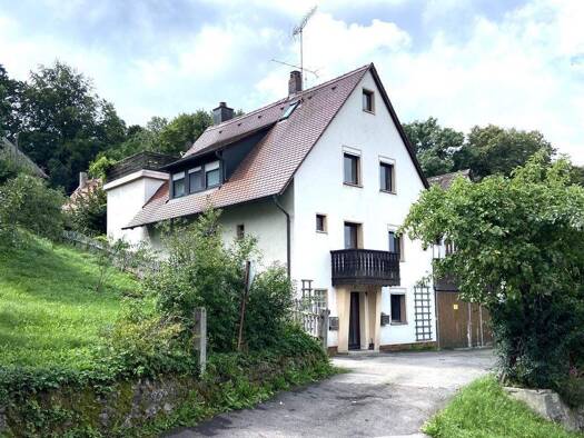 Einfamilienhaus zum Kauf 129.000 € 6 Zimmer 193 m² 367 m² Grundstück Virnsberg Flachslanden 91604