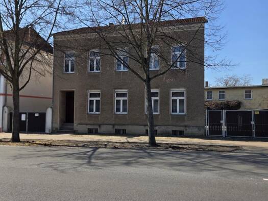 Mehrfamilienhaus zum Kauf 220.000 € 9 Zimmer 200 m² 1.608 m² Grundstück Perleberg Perleberg 19348
