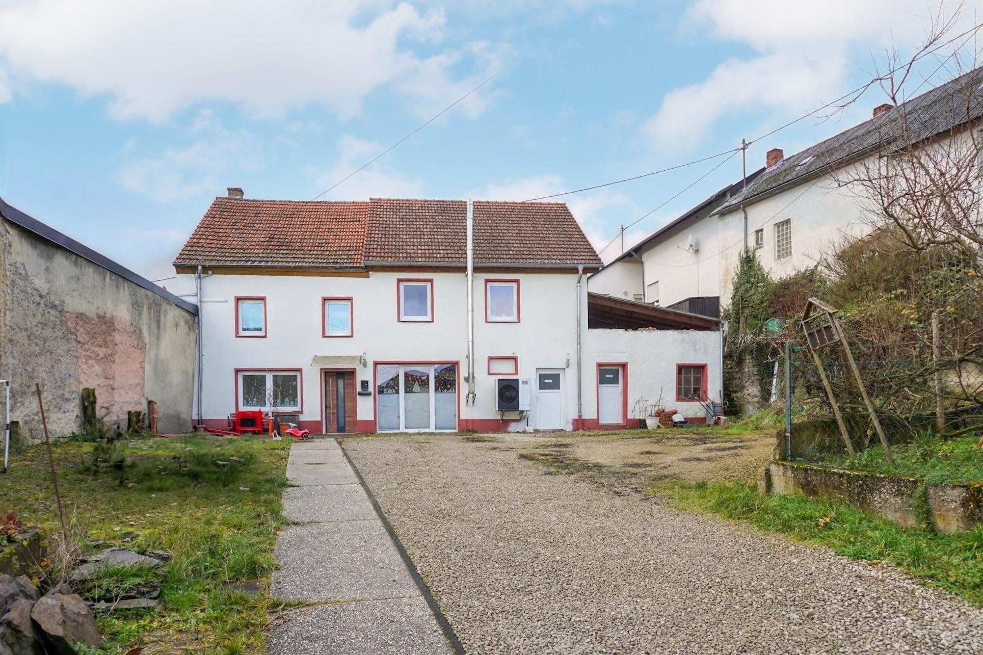 Einfamilienhaus zum Kauf 220.000 € 4 Zimmer 160 m²<br/>Wohnfläche 560 m²<br/>Grundstück Röhl Röhl 54636