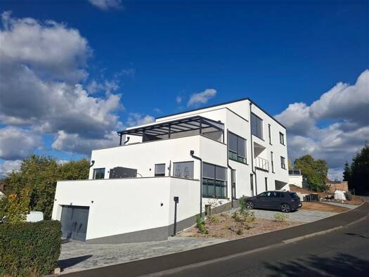 Wohnung zum Kauf 389.000 € 3 Zimmer 120,7 m² Freiherr-vom-Stein-Straße 38 Eschwege Eschwege 37269