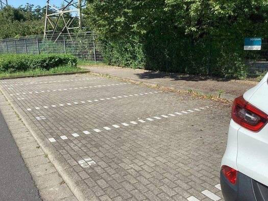 Außenstellplatz zur Miete provisionsfrei 30 € Wittelsbacherallee St Ilgen Leimen 69181