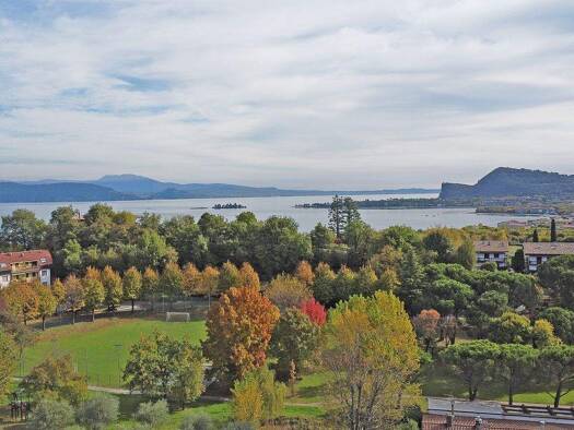 Wohnung zum Kauf 350.000 € 5 Zimmer 101 m² 2. Geschoss frei ab sofort Viale Catullo Manerba del Garda