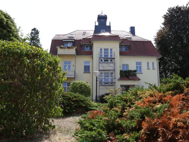 Wohnung zum Kauf 184.000 € 2 Zimmer 59 m² EG Radebeul 01445