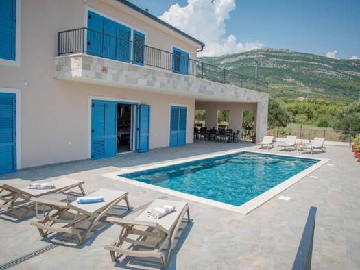 Haus zum Kauf 1.100.000 € 5 Zimmer 277 m² Kastela