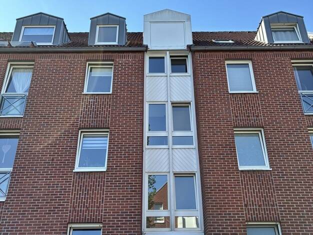 Wohnung zur Miete 995 € 3,5 Zimmer 86,6 m² 1. Geschoss frei ab 01.11.2026 Düsselweg 6 Strümp Meerbusch 40670