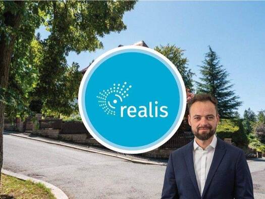 Villa zum Kauf 950.000 € 5 Zimmer 204 m² 1.300 m² Grundstück Hans-Planer-Str. 3 Augustusburg 09573